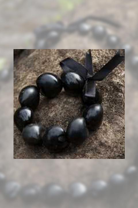 kukui nut bracelet